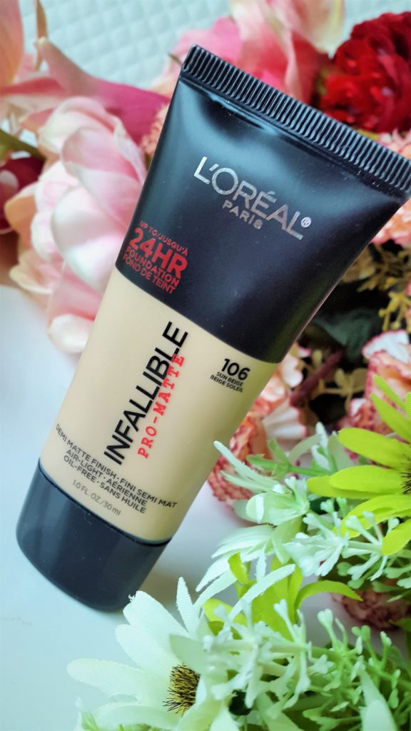L'Oreal Infallible Pro-Matte Foundation in the shade 106 Sun Beige.