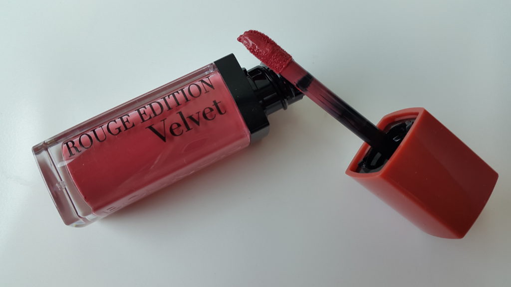 Bourjois Rouge Edition velvet number 12- Beau brun