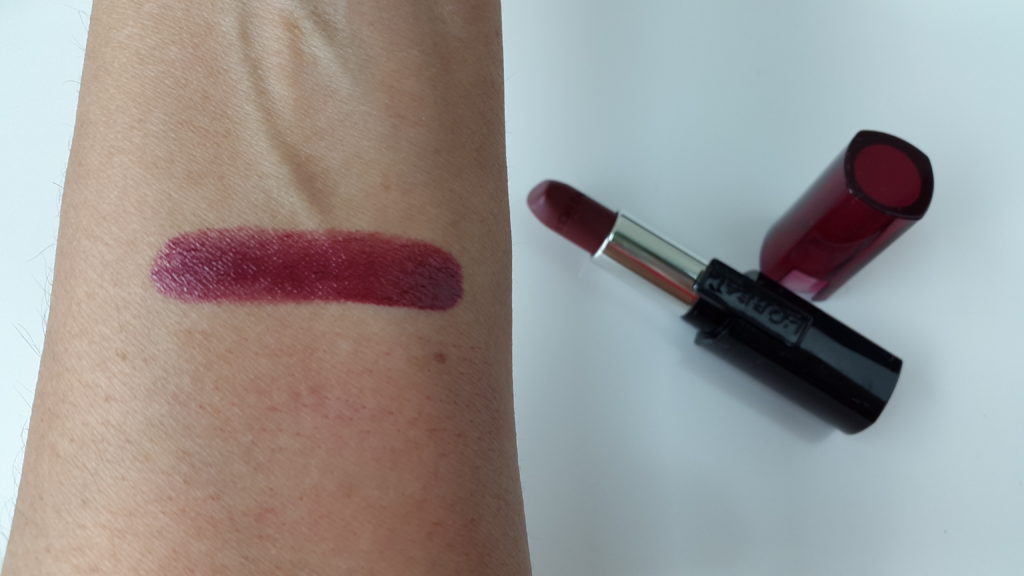 Loreal Infallible 10hr Longwear Lipstick 741 Bold Bordeaux- swatch