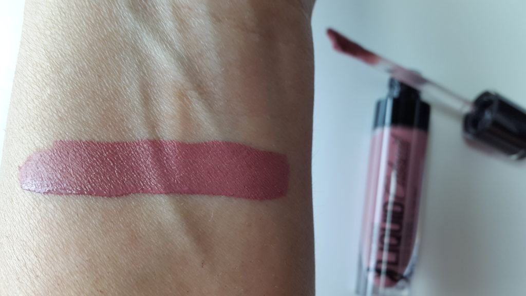 Wet n Wild Megalast Liquid Catsuit Matte Lipstick - Rebel Rose Swatch