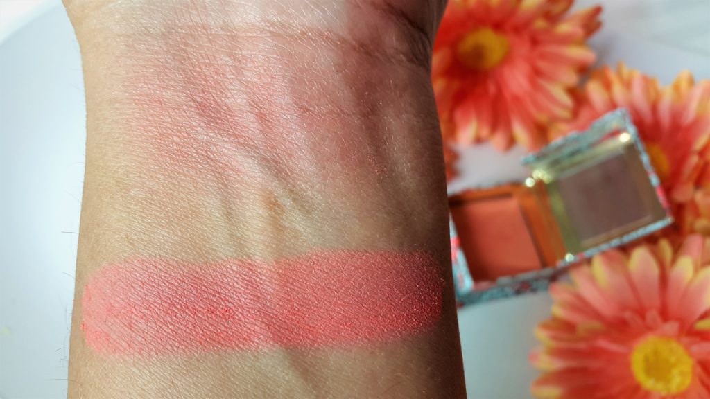 Benefit GALifornia Blush - Swatch