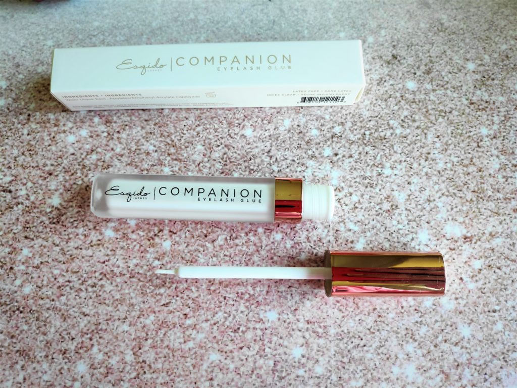 Esqido Companion Eyelash Glue is one of the best glue for eyelashes. The formula is very gentle and holds the false lashes all day long. It is also water proof.