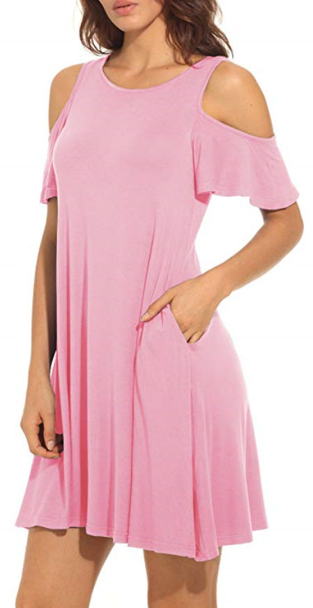 Love the pretty pink cold shoulder dress for the spring and summer. 