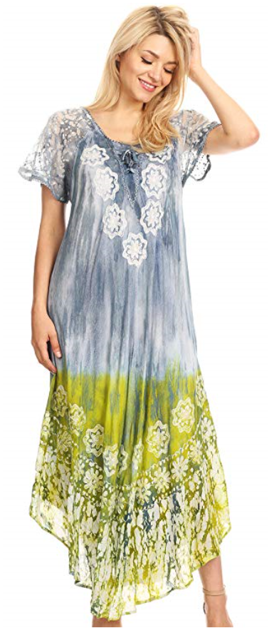 This is such a pretty multi colored floral dress and flatters all body type. Beautiful, lightweight and very affordable on amazon. The pretty bohemian style tie and dye with batik print and embroidery. 