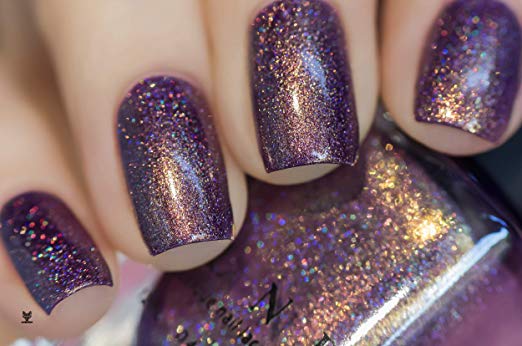 Holographic nail polish ILNP Off the Grid.