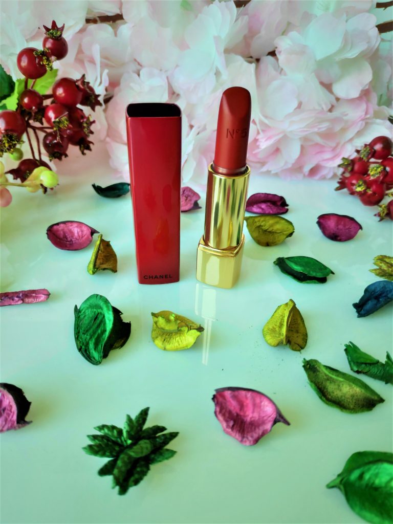 Chanel No.5 Rouge Allure Velvet lipstick 