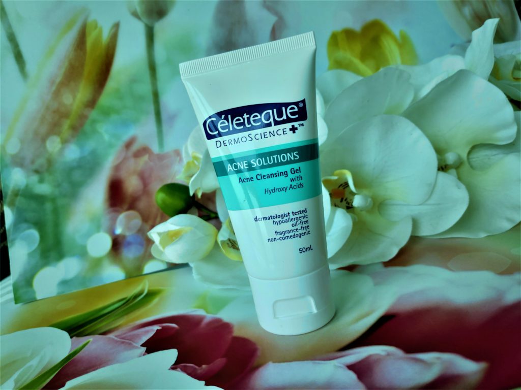 Celeteque Acne solutions acne cleansing gel available in Philippines is great of oily combination skin that is more prone to acne and pimples.