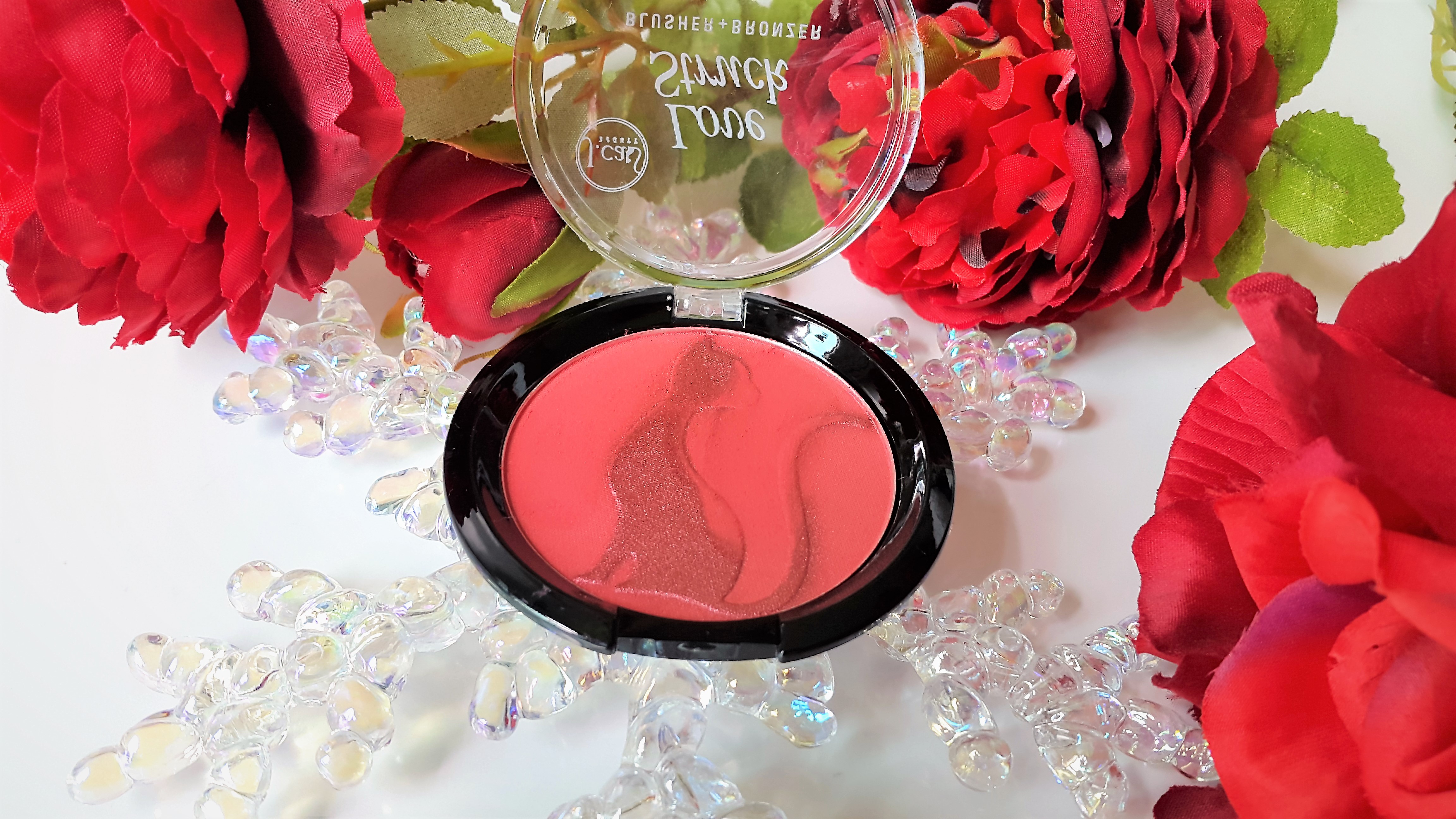 J Cat Beauty Love Struck Blusher + Bronzer in the shade Kitten Kisses