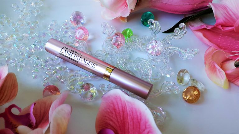 L'Oreal Voluminous Lash Paradise Mascara Review - Glossnglitters