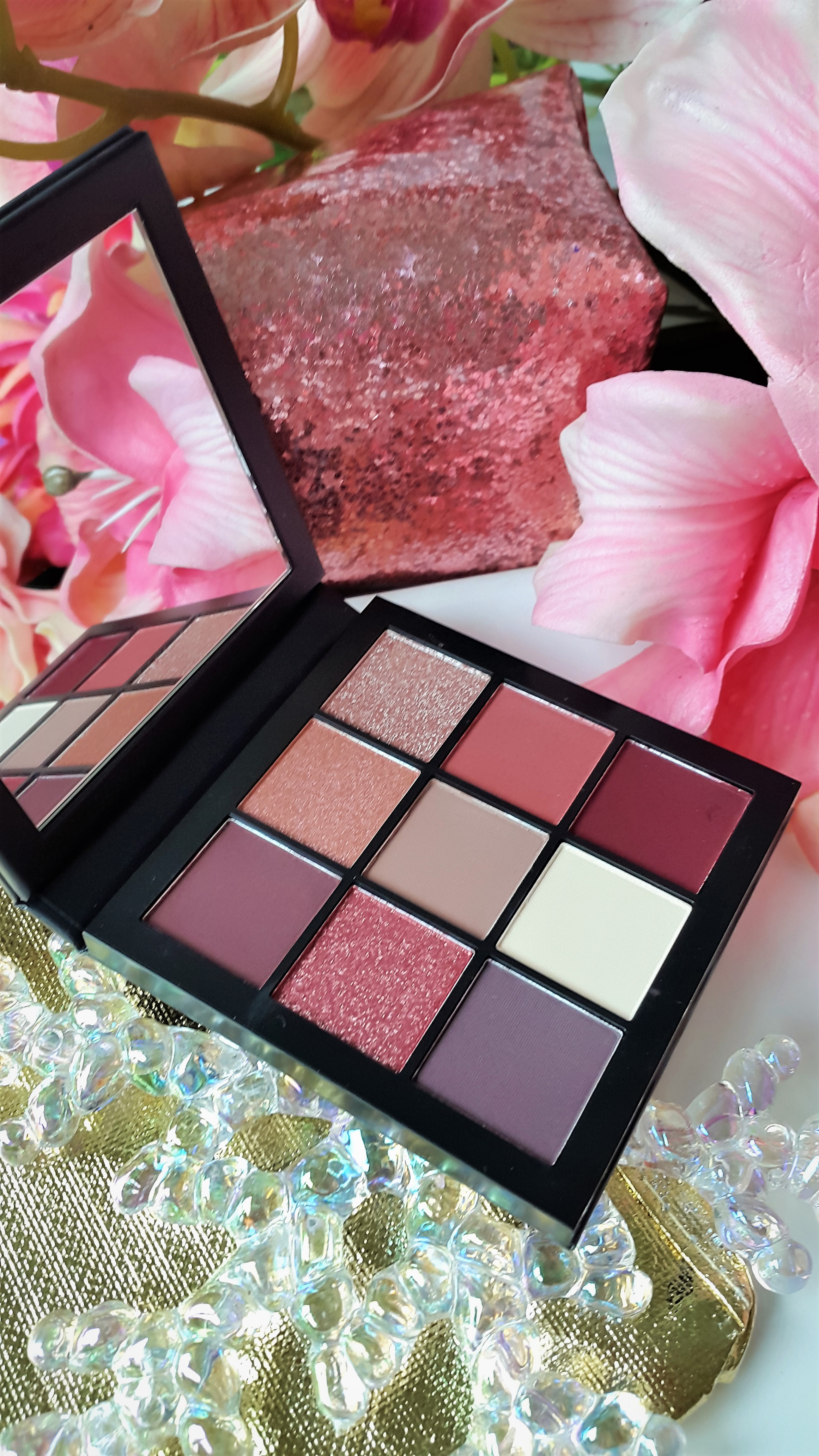 Huda Beauty Obsessions Palette Mauve