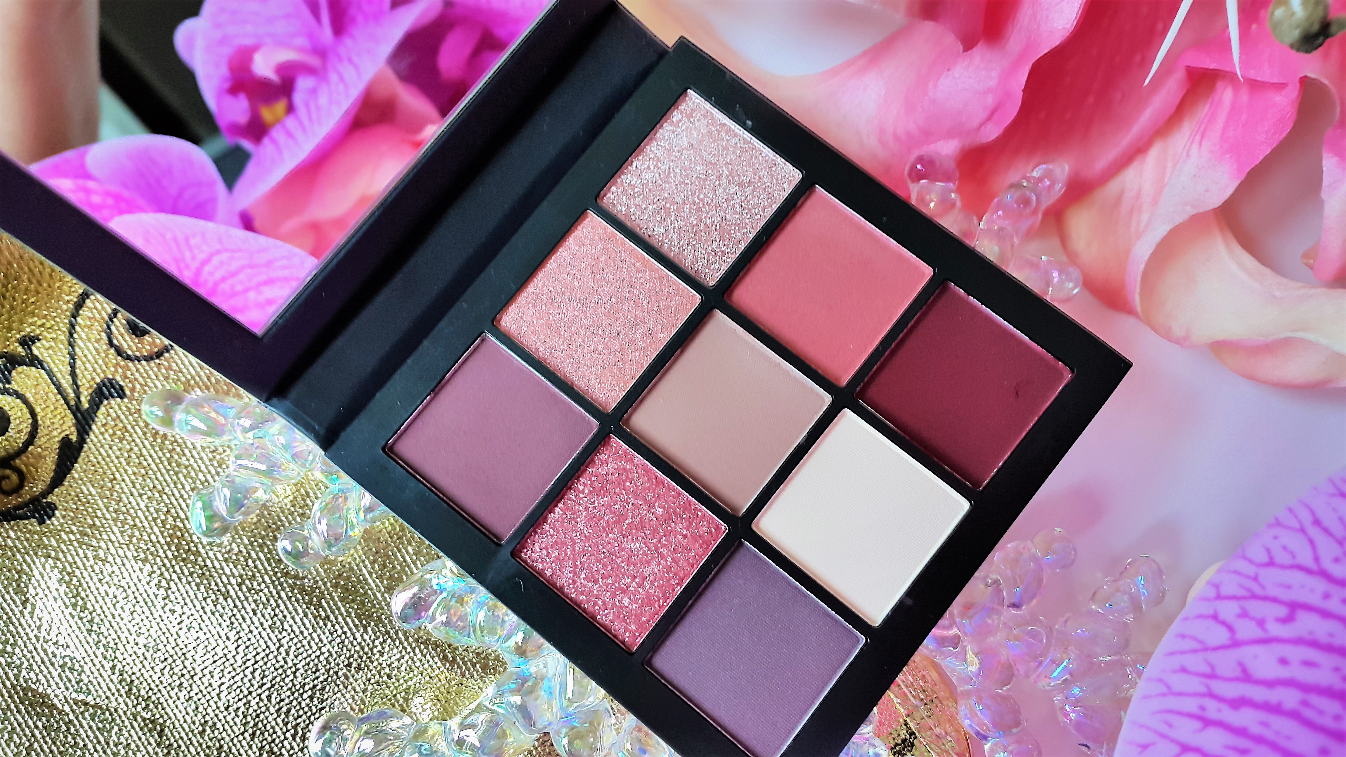 Huda Beauty Obsessions Palette Mauve