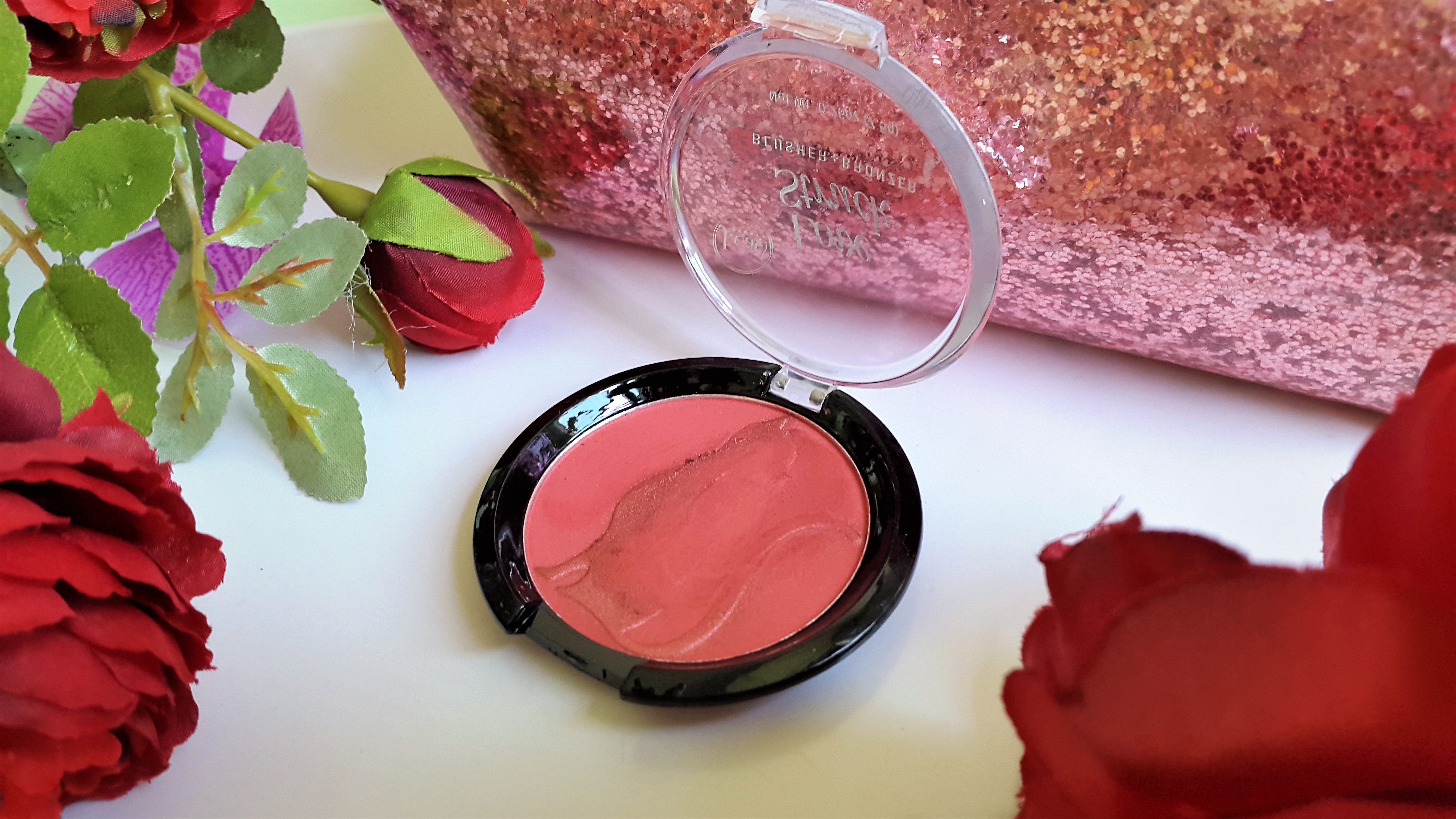 J Cat Beauty Love Struck Blusher & Bronzer - Kitten Kisses