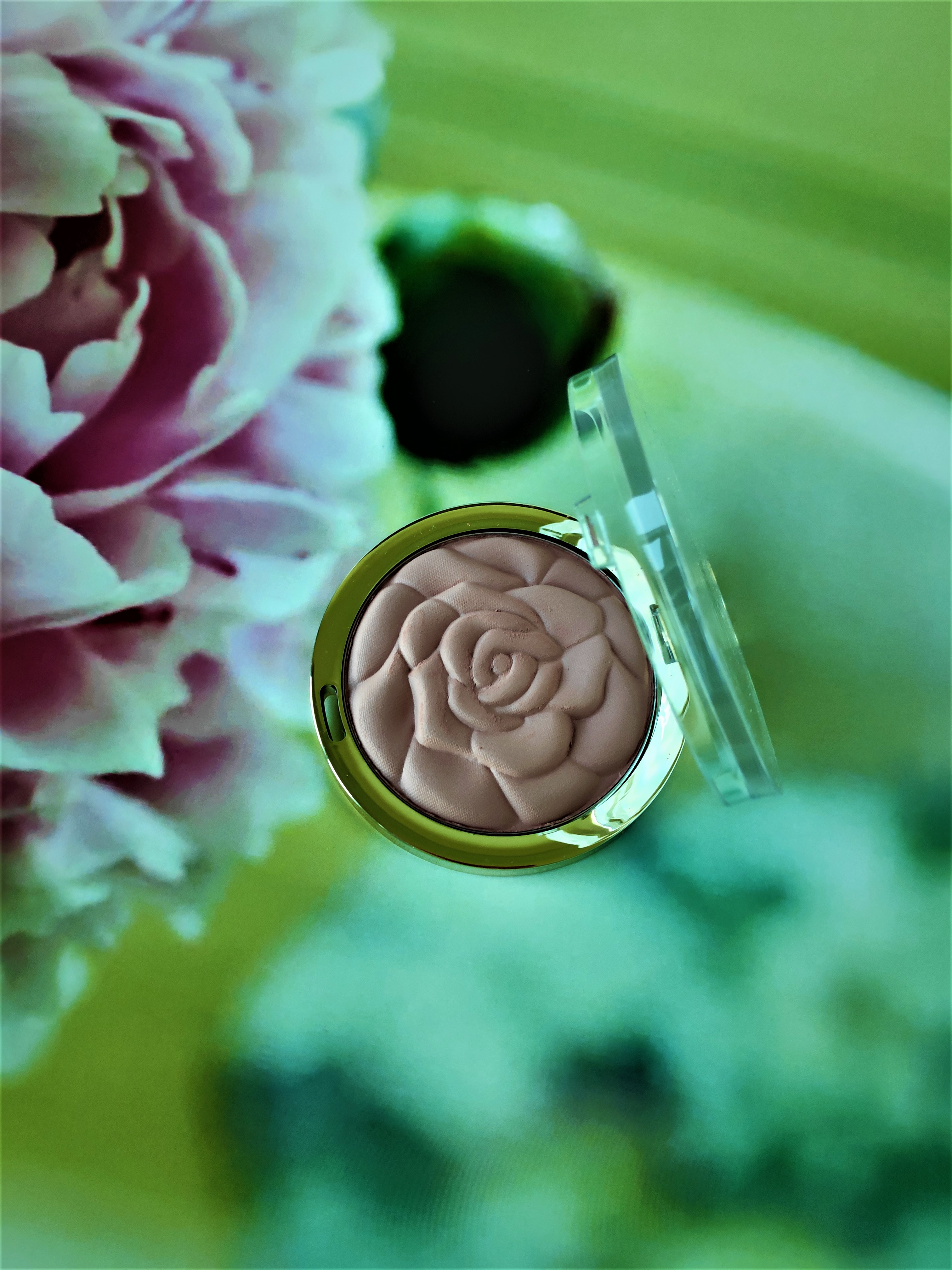 Milani Rose Powder Blush Romantic Rose Review and Swatches