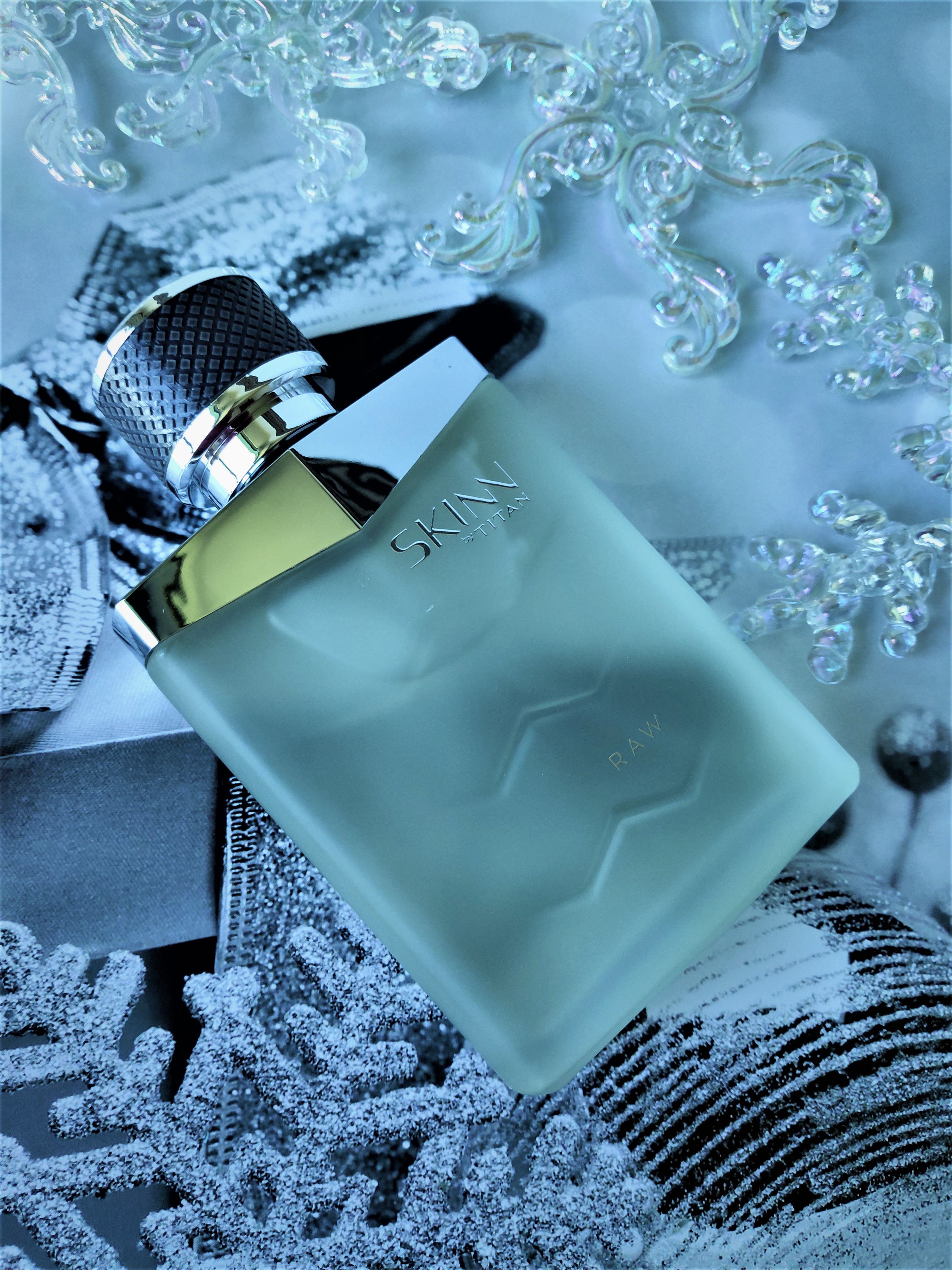 Titan SKINN RAW EDP For Men Review