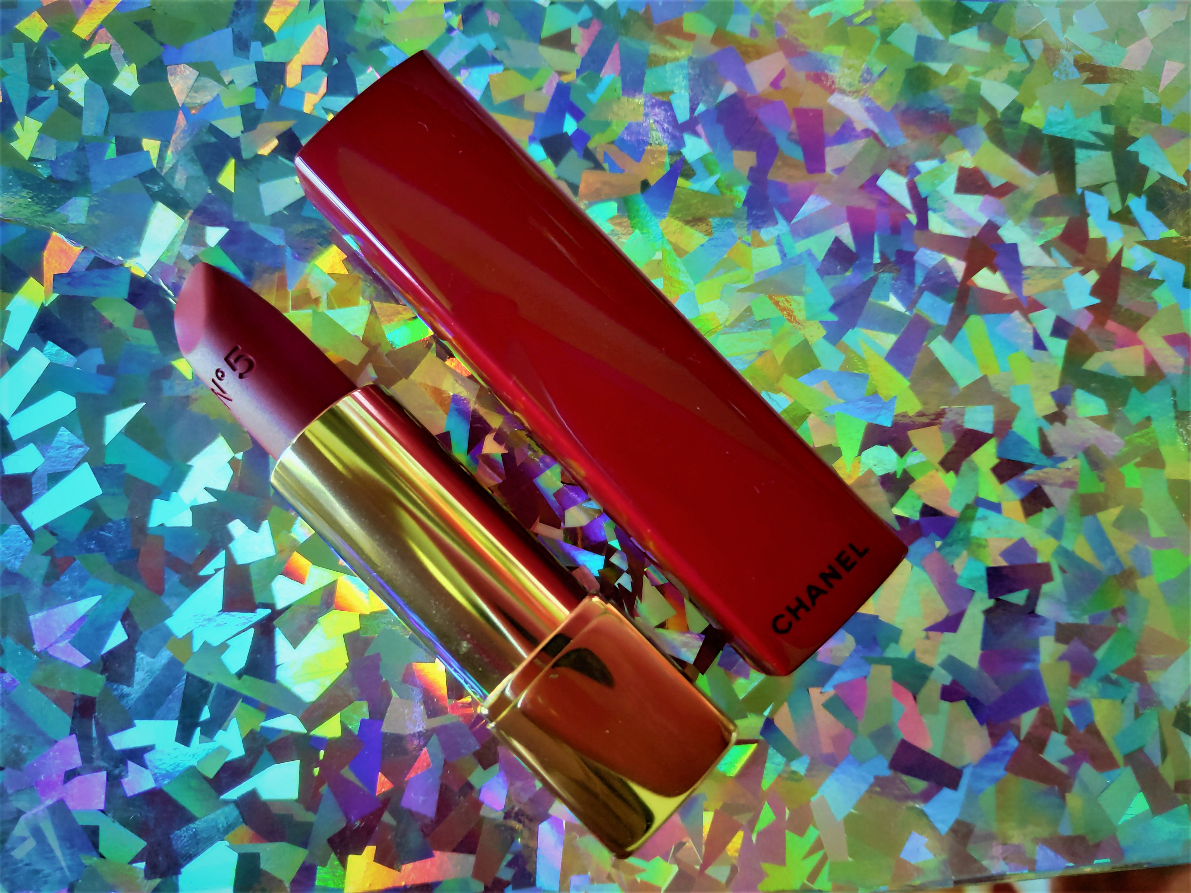 Chanel No.5 Rouge Allure Velvet lipstick Review