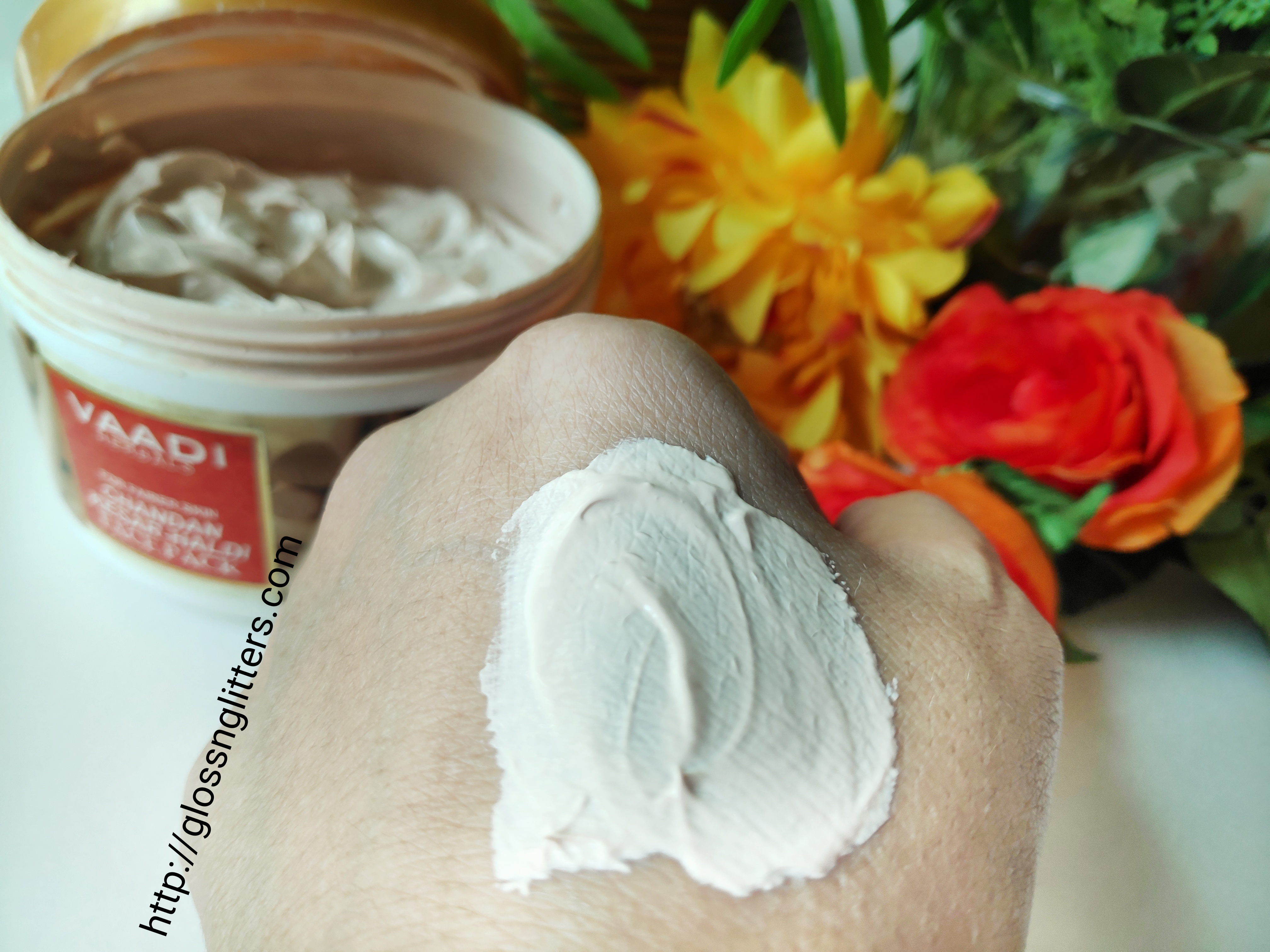 Vaadi Herbals Chandan Kesar Haldi Face Pack Review