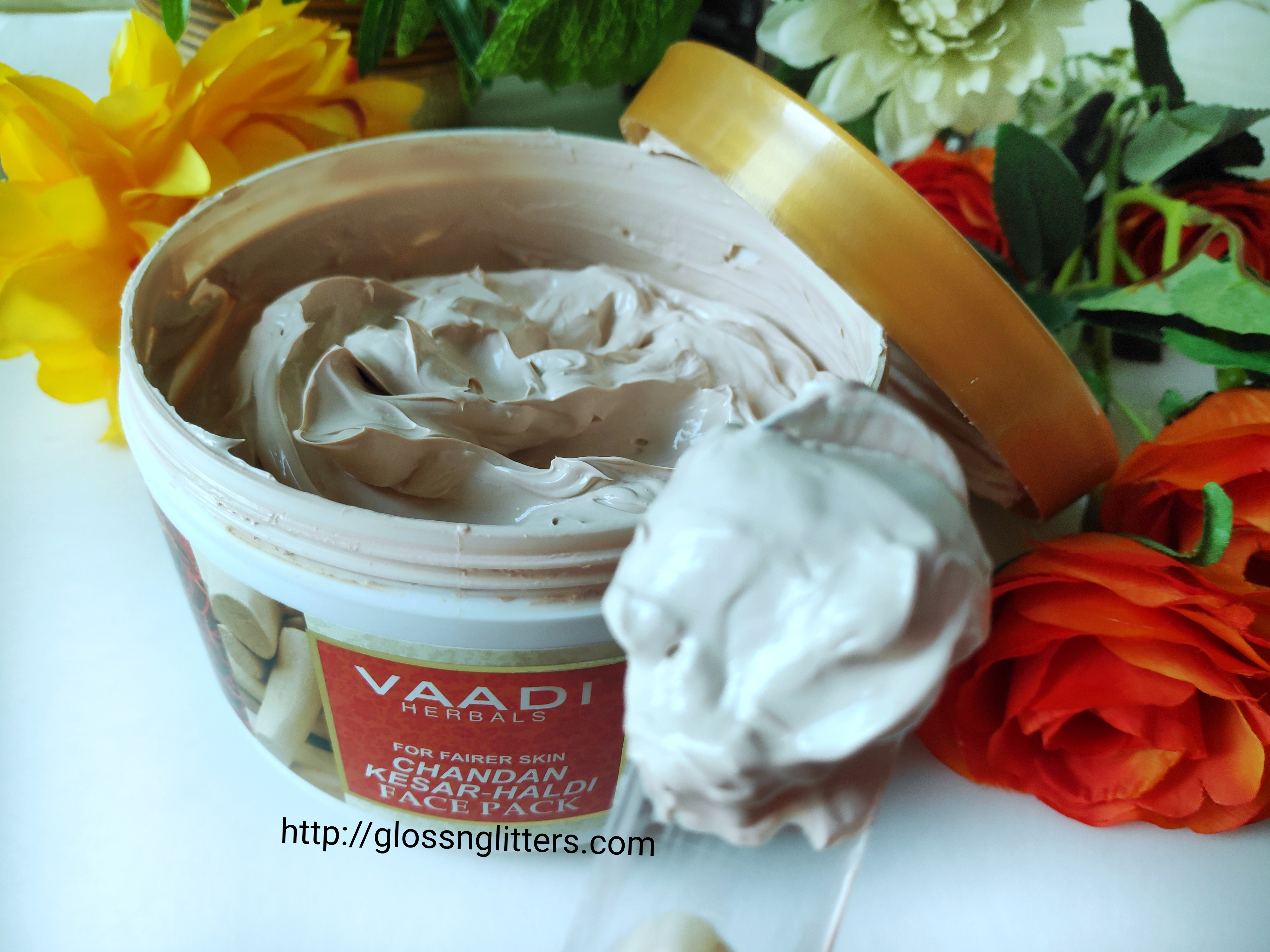 Vaadi Herbals Chandan Kesar Haldi Face Pack Review