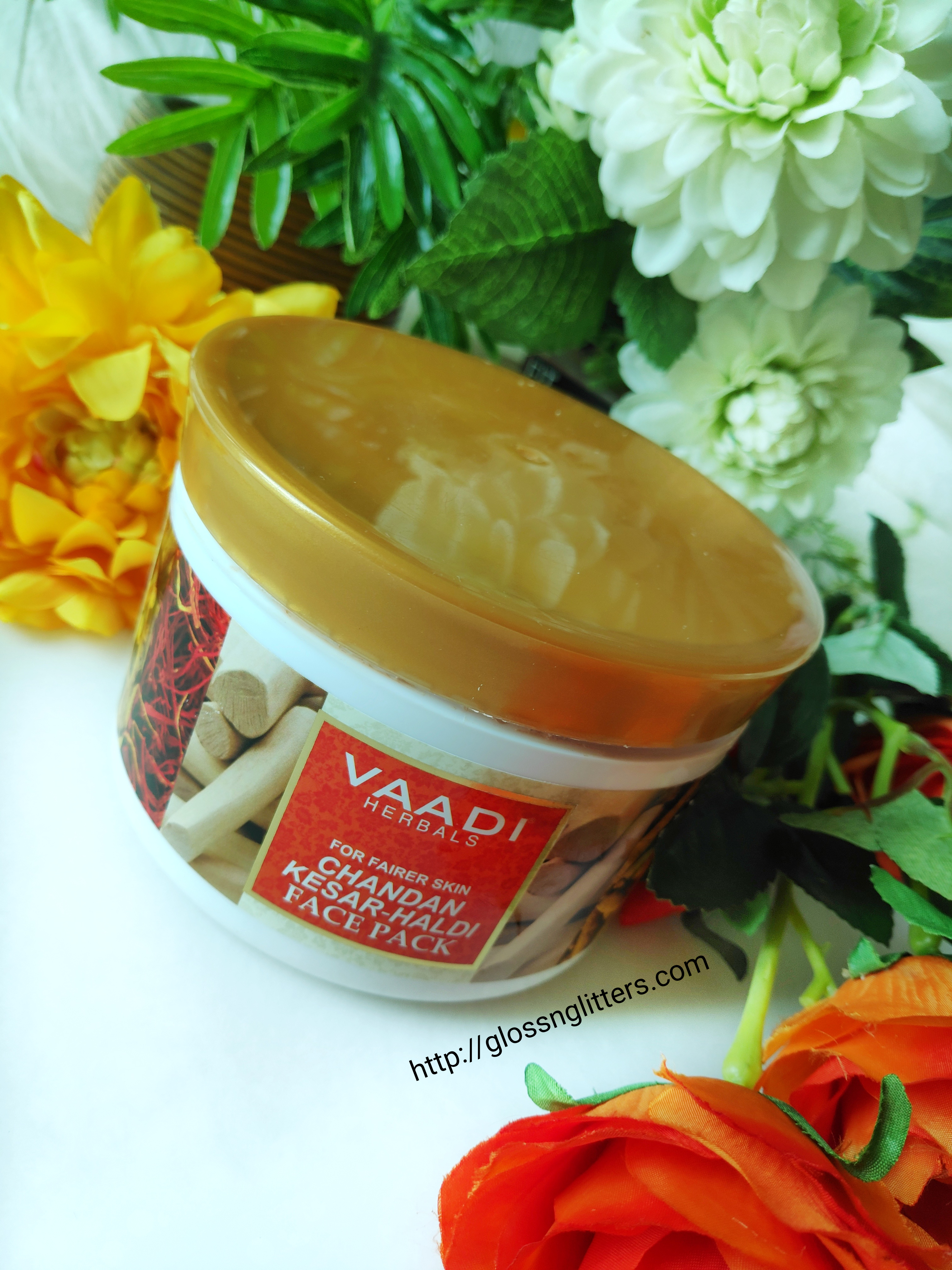 Vaadi Herbals Chandan Kesar Haldi Face Pack Review