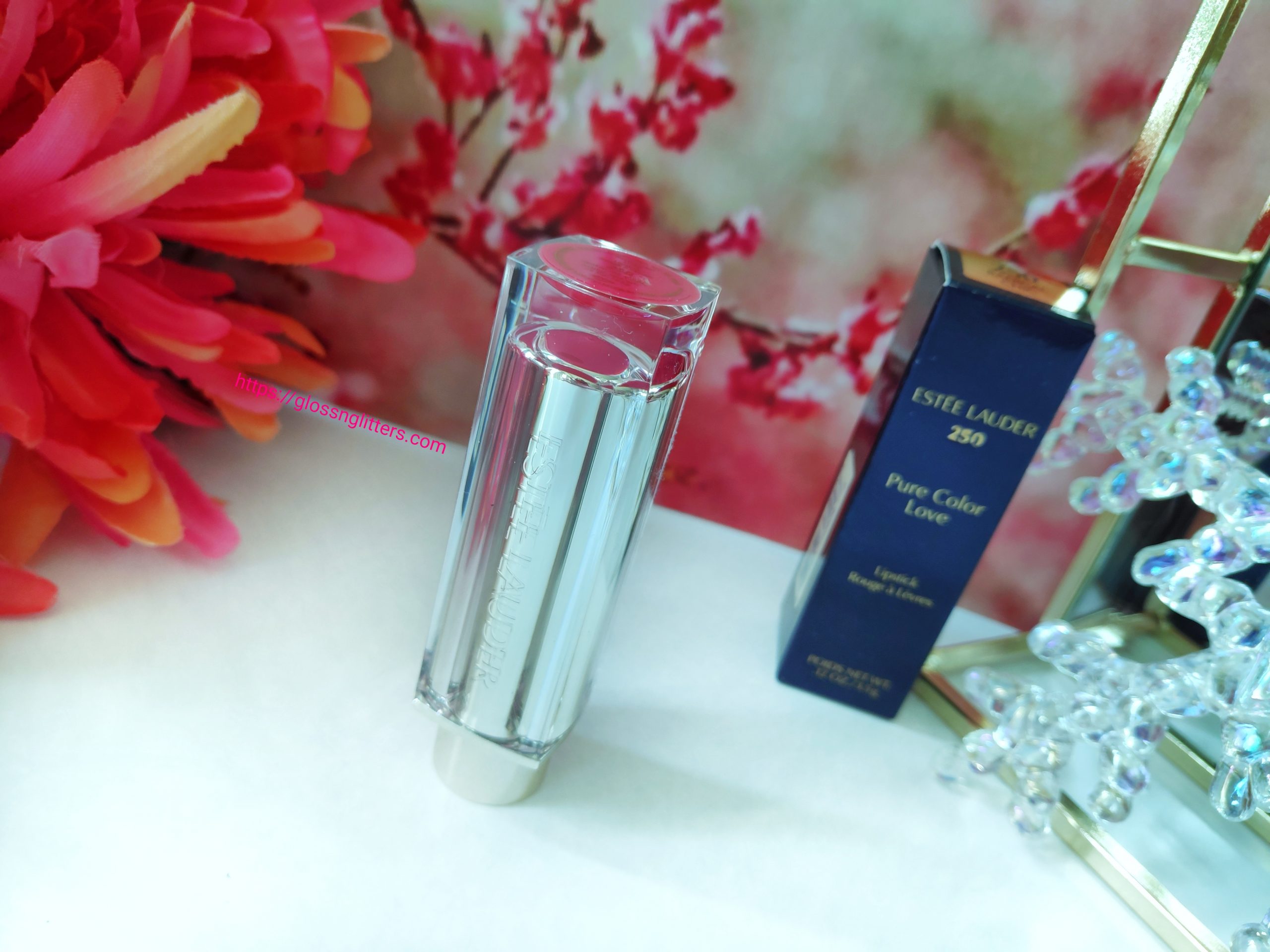 Estée Lauder Pure Color Love Lipstick Review