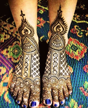 Beautiful And Trending Bridal Mehndi/Henna Designs