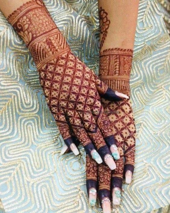 Newest and easy DIY mehndi designs for Eid 2021