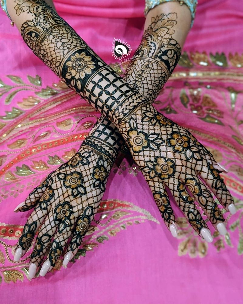 New collection of modern mehndi designs for hands