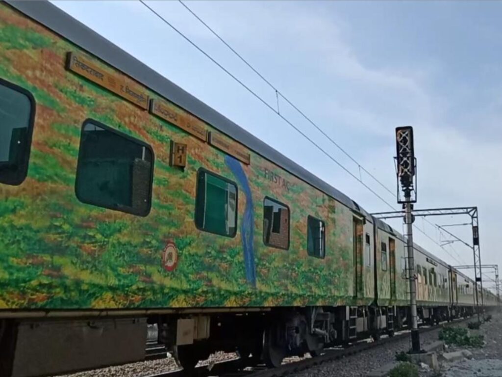 Is Duronto Express Really That Good? 
