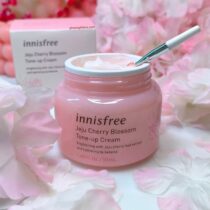 Innisfree Jeju cherry blossom tone up cream review