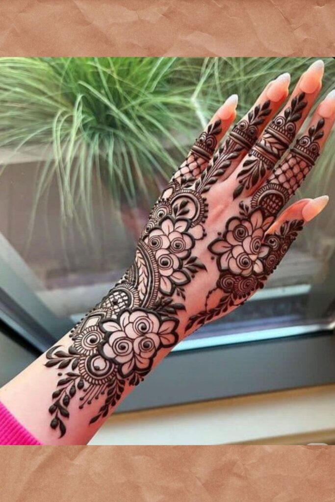 Arabic mehndi design 2025 for back hand with floral patterns