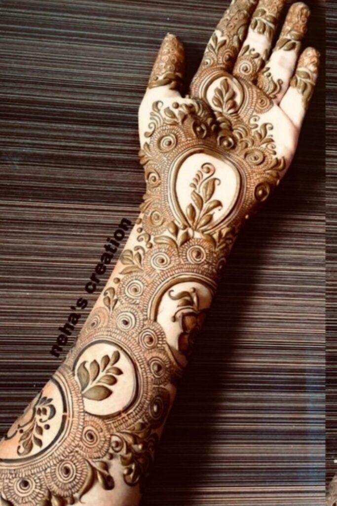 Front hand bridal henna 2025