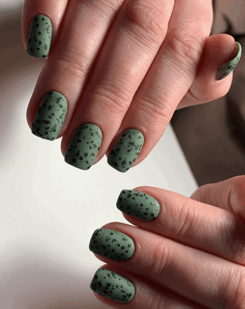 Try the gorgeous shades of greys and greens for your fall manicure 