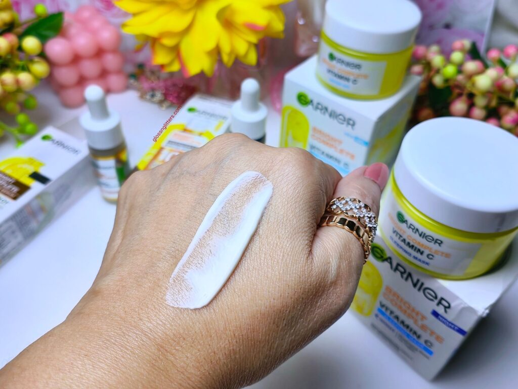Garnier Bright Complete Vitamin C skincare Review