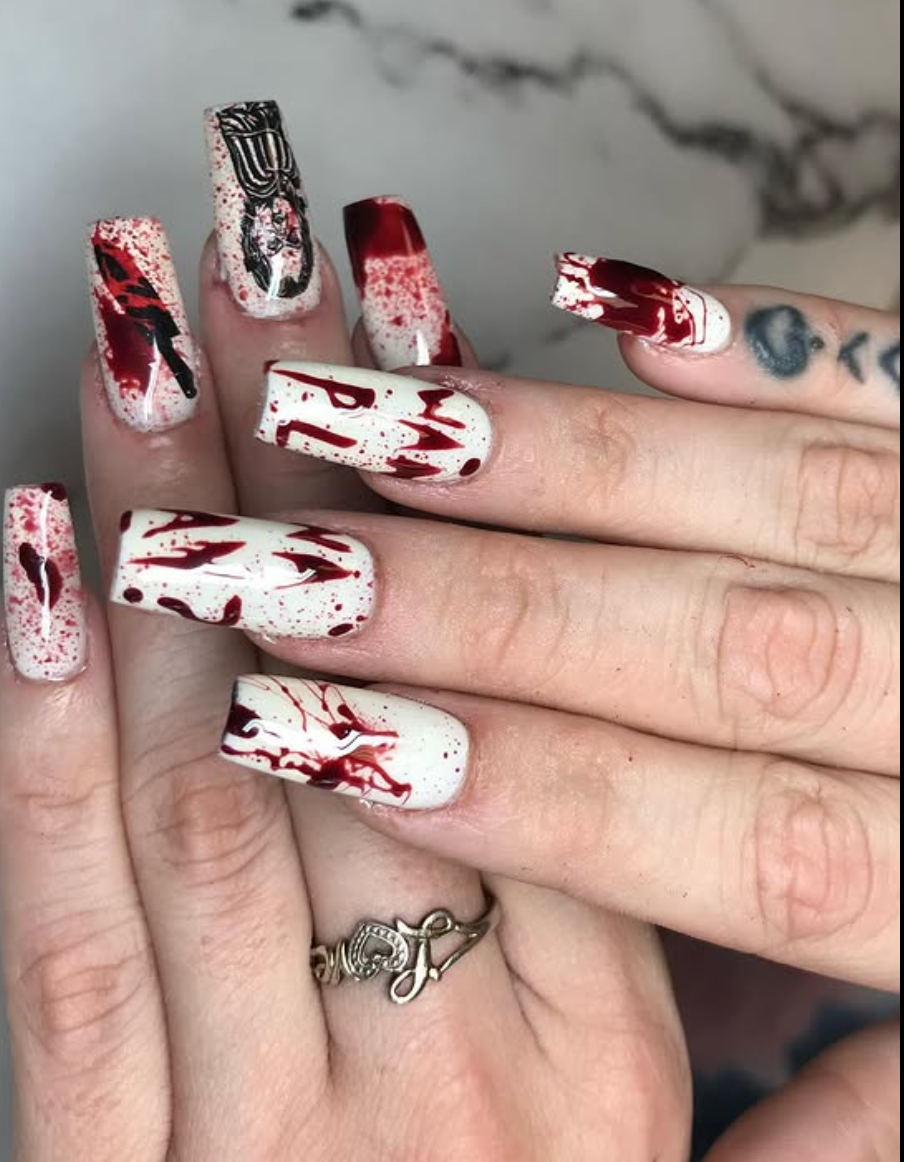 100+ Latest Spooky Cute Halloween Nail Ideas 2025. From blood-drip nails to cute ghosts, scary, cute, and glow-in-the-dark nail art ideas for the ultimate spooky manicure, from pumpkins to skeletons, you have it all in one place.