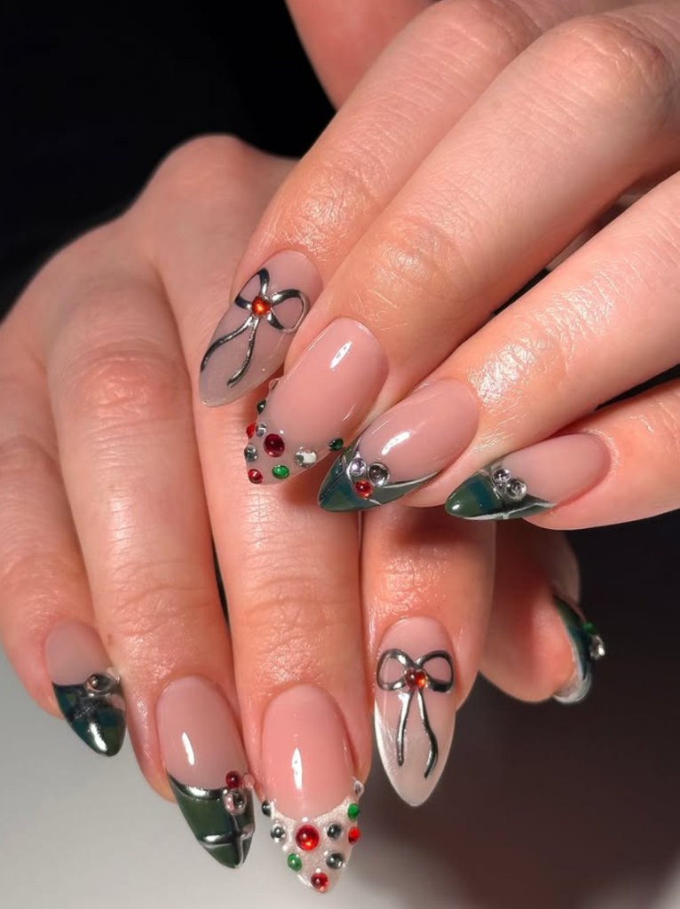 Latest Trends In Christmas Nails