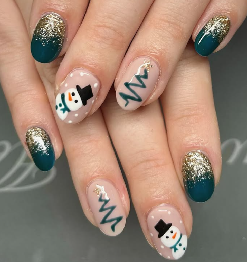 Latest Trends In Christmas Nails