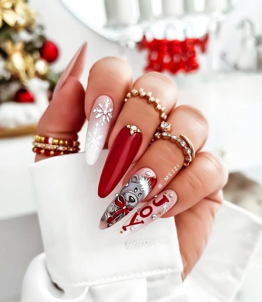 Latest Trends In Christmas Nails